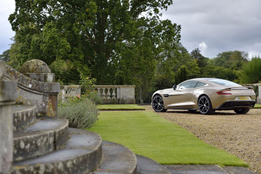  Aston Martin Vanquish 2012 года  (WW) (фото 108 из 167)